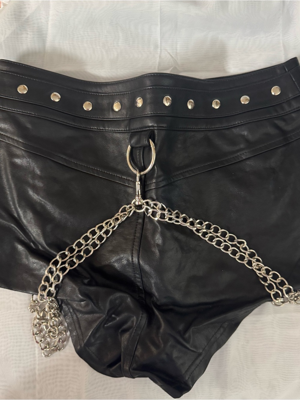 DollsKill.com WIDOW Black Faux Leather shorts, short w/ Chain Accents - NWOT - S - Picture 8 of 11
